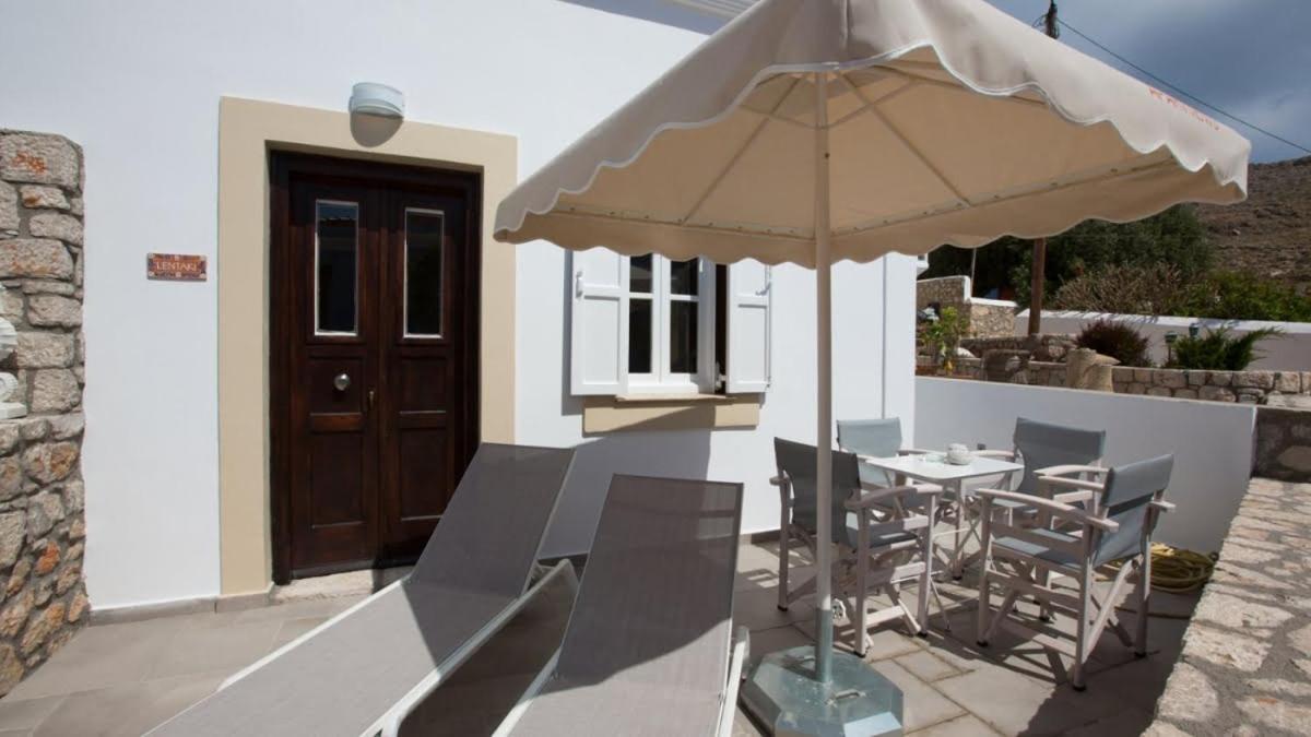 Chic & Modern Apartments With Swim Access Chalki Town Exterior photo